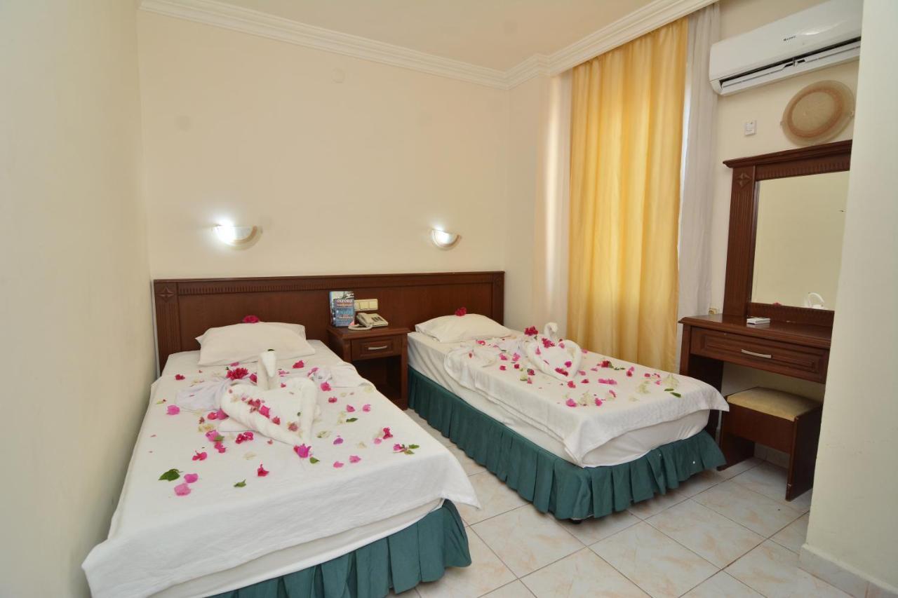 אלאניה Rose Garden Apart Hotel מראה חיצוני תמונה