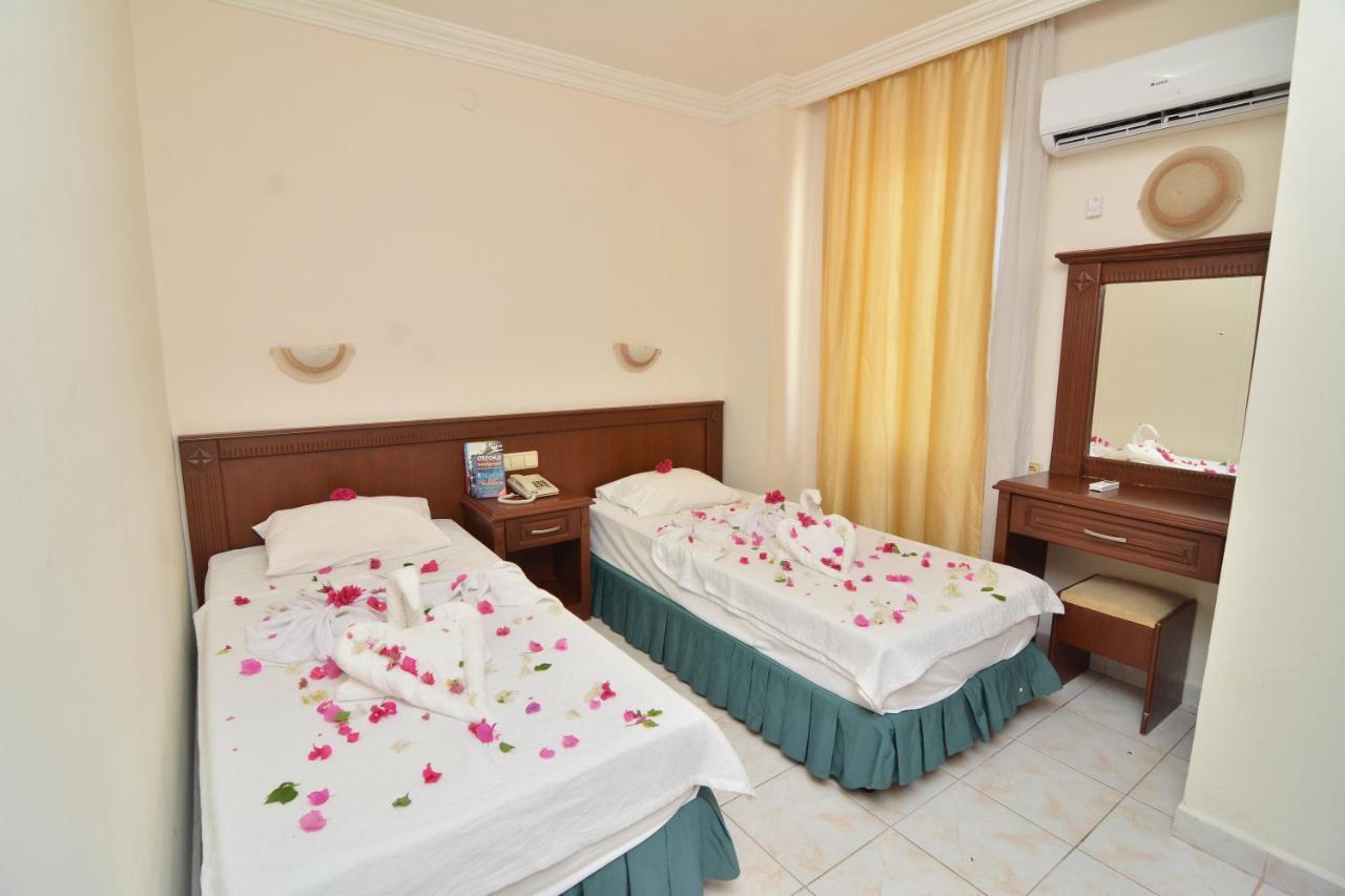 אלאניה Rose Garden Apart Hotel מראה חיצוני תמונה