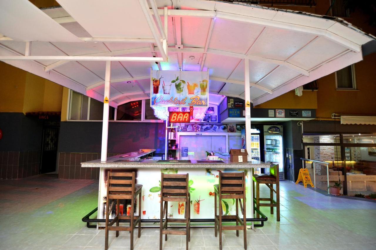 אלאניה Rose Garden Apart Hotel מראה חיצוני תמונה